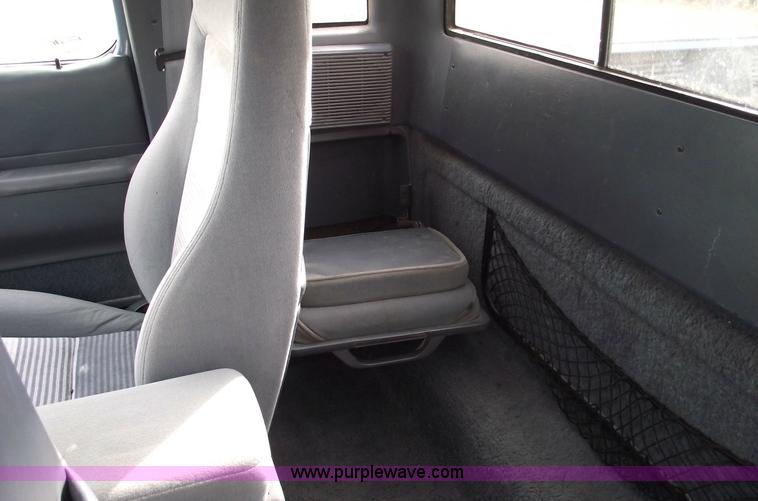 image for item 5488 1991 Ford Ranger STX extended cab pickup truck