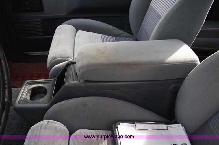 image for item 5488 1991 Ford Ranger STX extended cab pickup truck