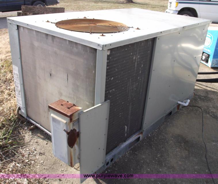 image for item 5499 10 ton Trane AC/furnace