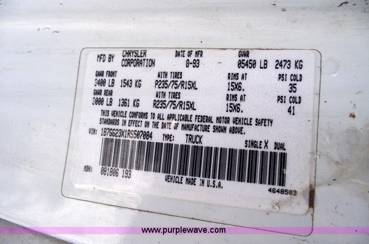 image for item 5521 1994 Dodge Dakota SLT club cab pickup truck