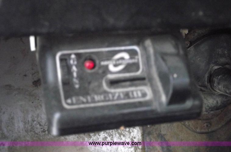 image for item 5524 1984 International S-1900 semi truck