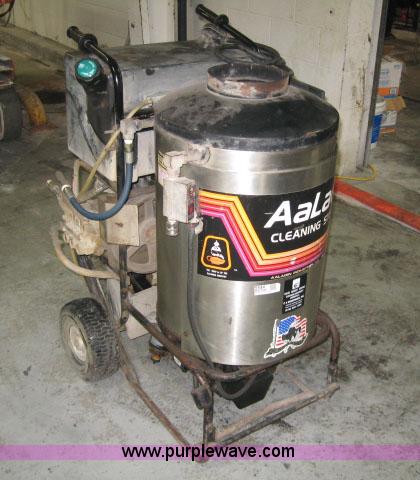 image for item 5544 Aladdin 1640 pressure/steam washer
