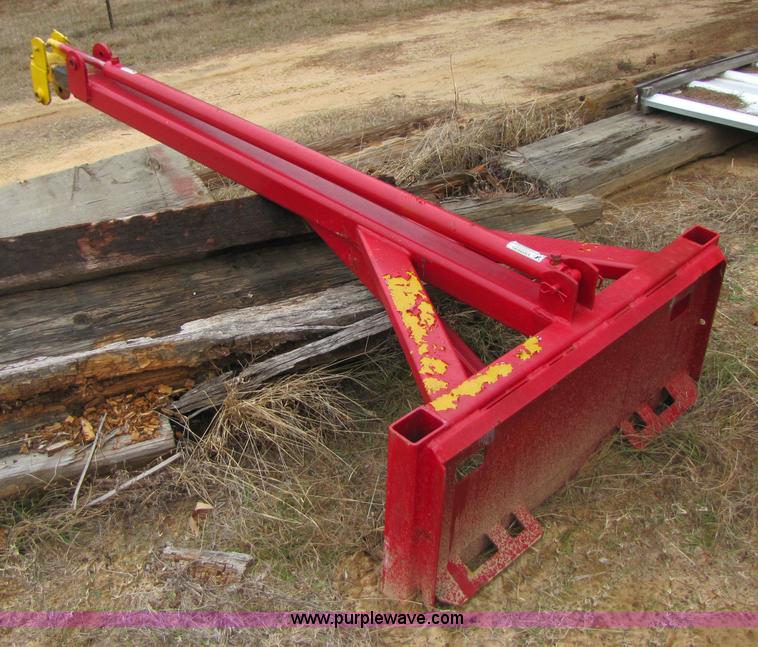 image for item 9012 Workhorse skid steer 14' hydraulic boom extender
