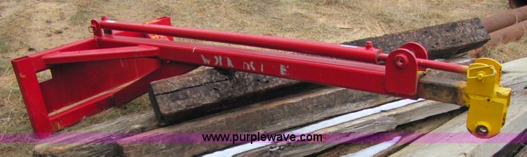 image for item 9012 Workhorse skid steer 14' hydraulic boom extender