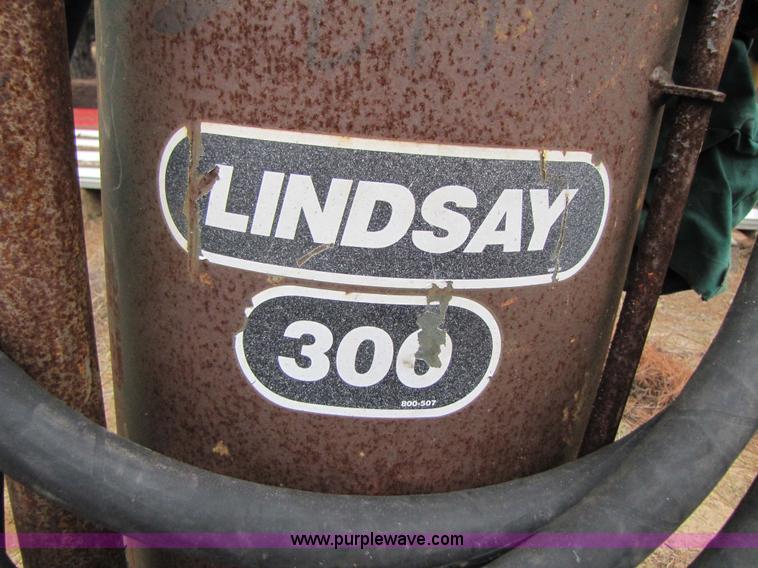 image for item 9014 Lindsay 300 LEA air powered sand blaster