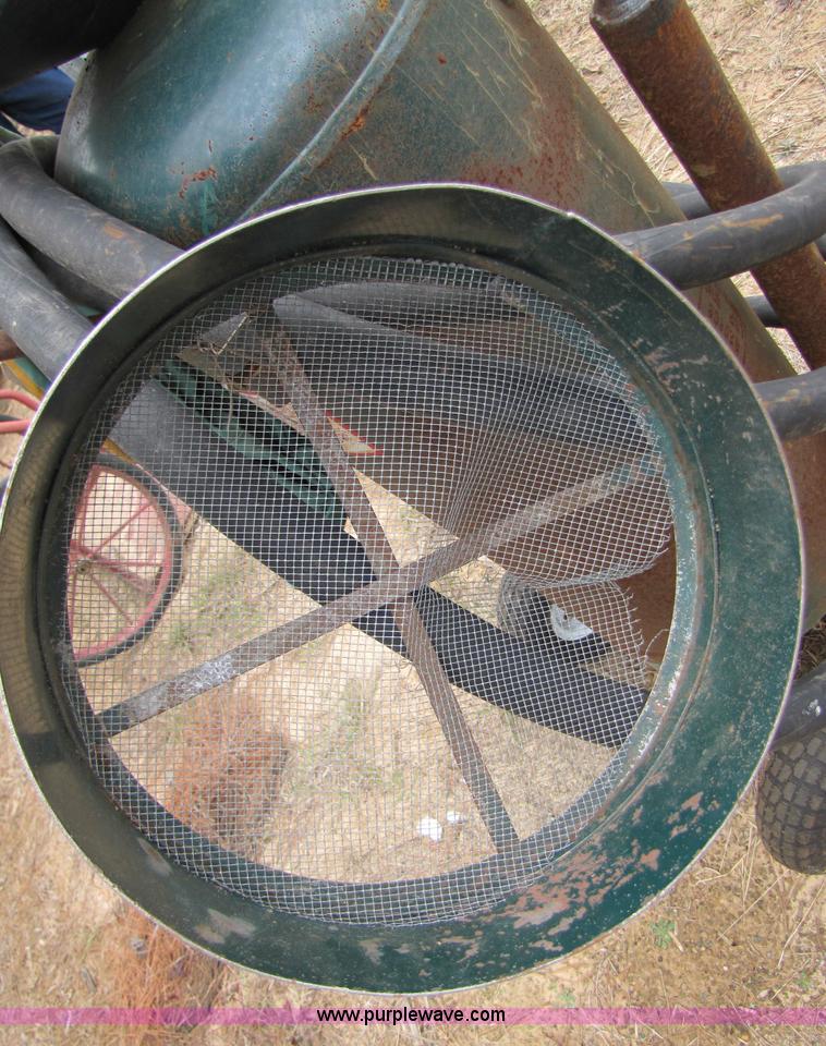 image for item 9014 Lindsay 300 LEA air powered sand blaster