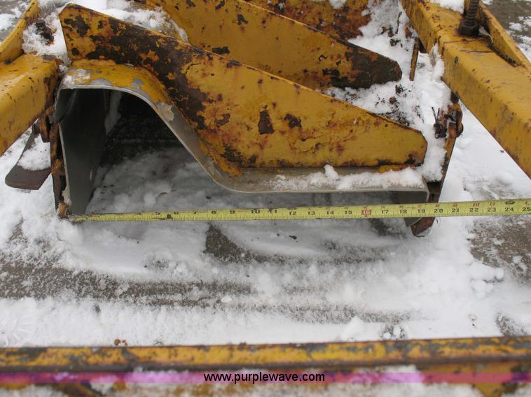 image for item 1563 (4) curb and gutter forms