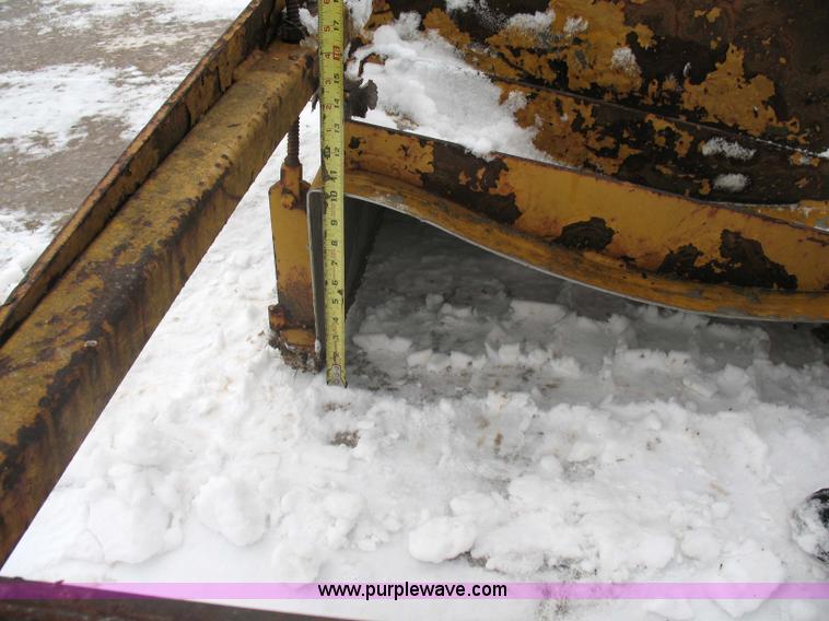 image for item 1563 (4) curb and gutter forms