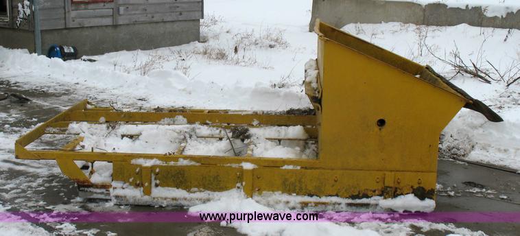 image for item 1564 Gomaco 5' sidewalk form