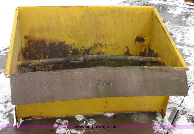 image for item 1564 Gomaco 5' sidewalk form