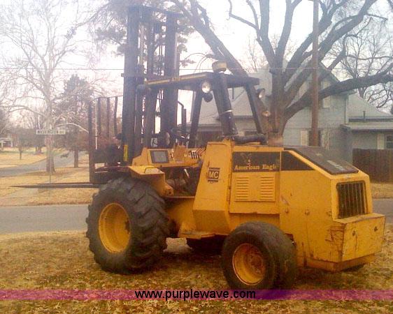 image for item 1995 1996 American Eagle A718 forklift