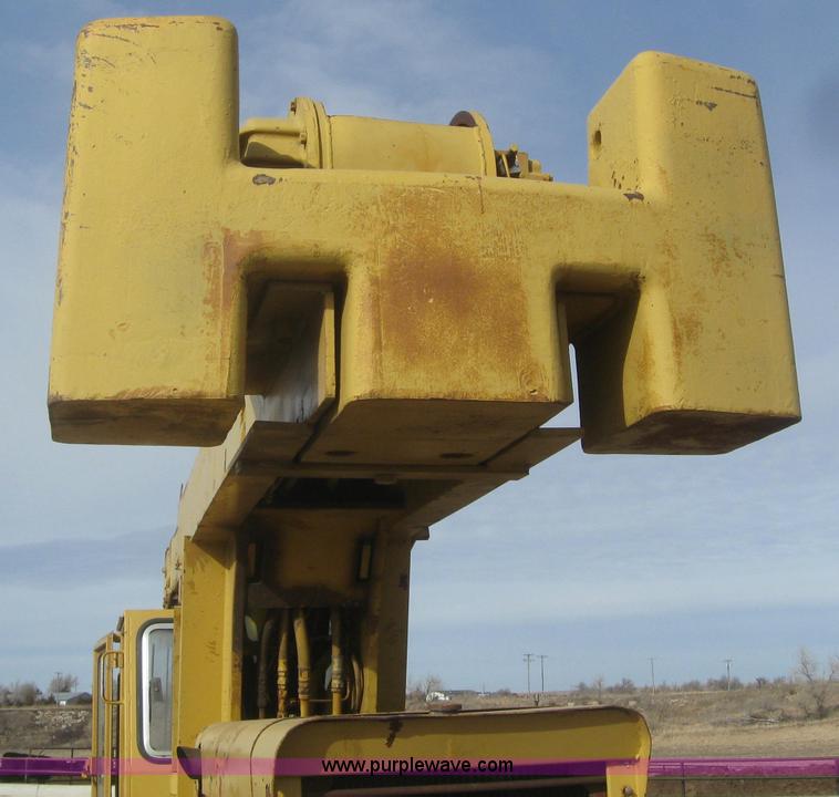 image for item 3143 Galion 150A hydraulic mobile crane