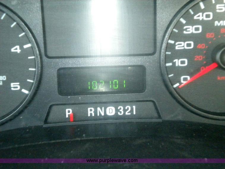 image for item 3260 2006 Ford F-350 Super Duty pickup truck