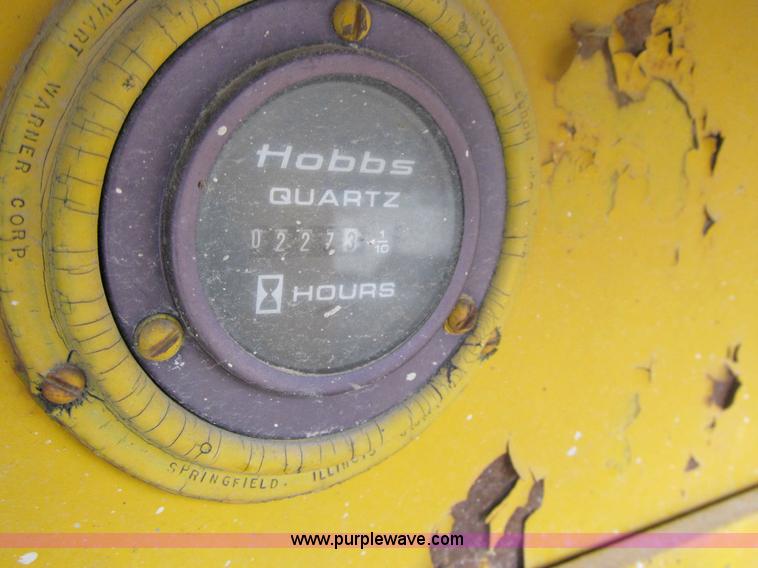 image for item 3598 1992 GMC MH42A Hydra-hammer