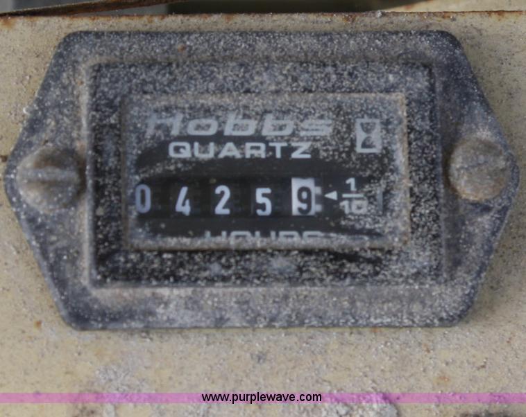 image for item 4923 2001 JLG 1932E2 scissor lift