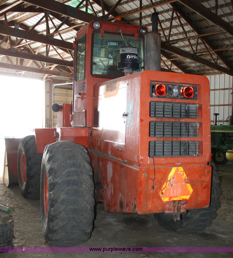 image for item 5022 1982 Ford A-66 wheel loader