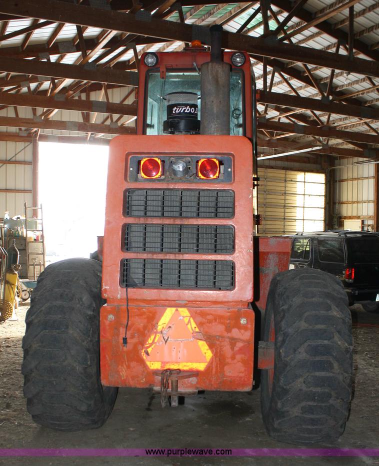 image for item 5022 1982 Ford A-66 wheel loader