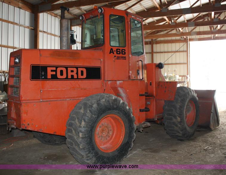 image for item 5022 1982 Ford A-66 wheel loader