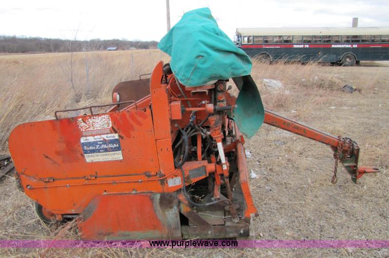 image for item 5218 Layton D-550