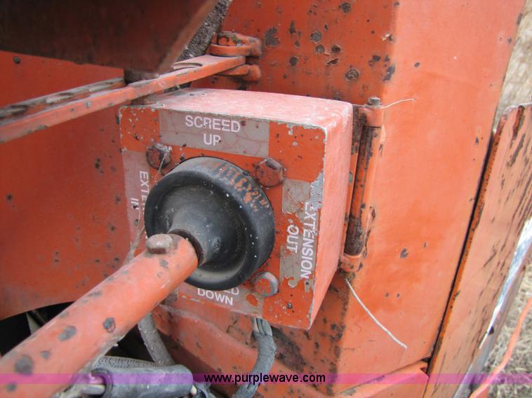 image for item 5218 Layton D-550