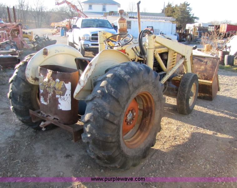 image for item 5232 Ford 4000HD industrial tractor with loader