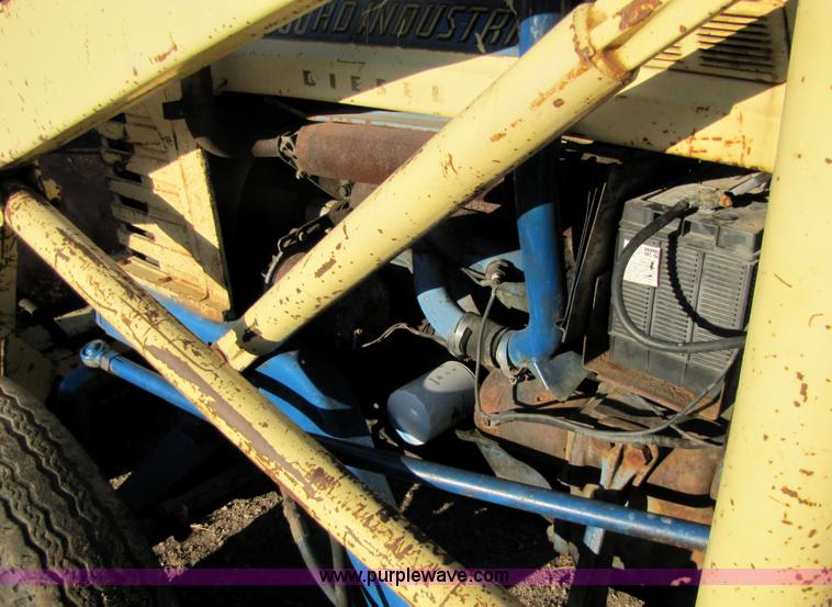 image for item 5232 Ford 4000HD industrial tractor with loader