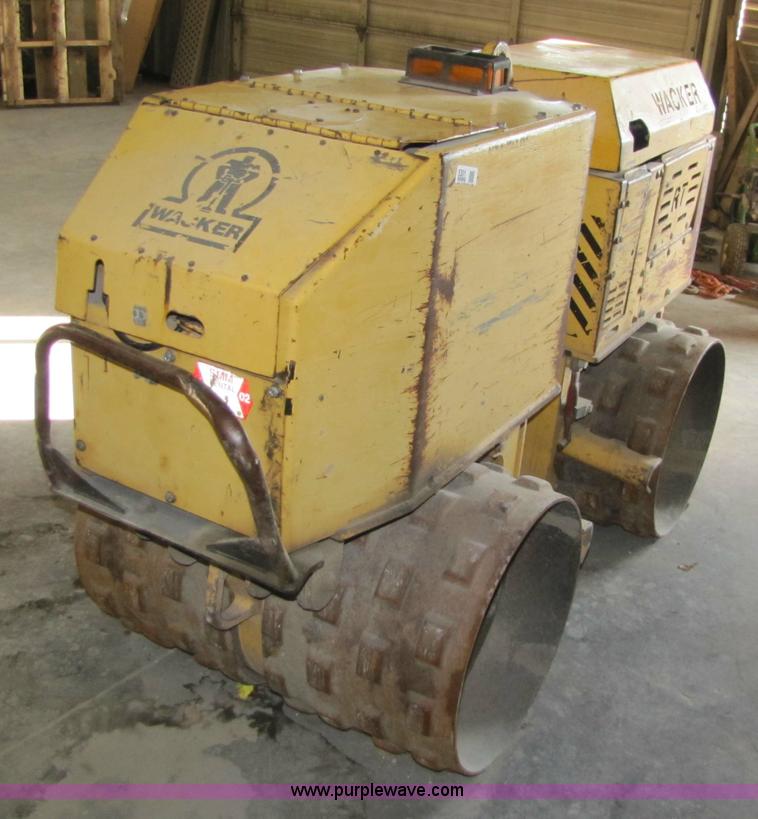 image for item 5301 Wacker RT820 vibratory walk behind packer