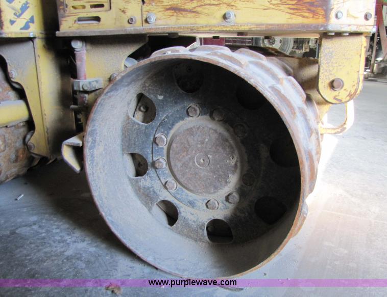 image for item 5301 Wacker RT820 vibratory walk behind packer