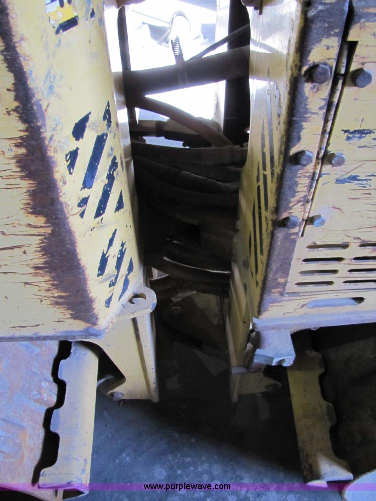 image for item 5301 Wacker RT820 vibratory walk behind packer