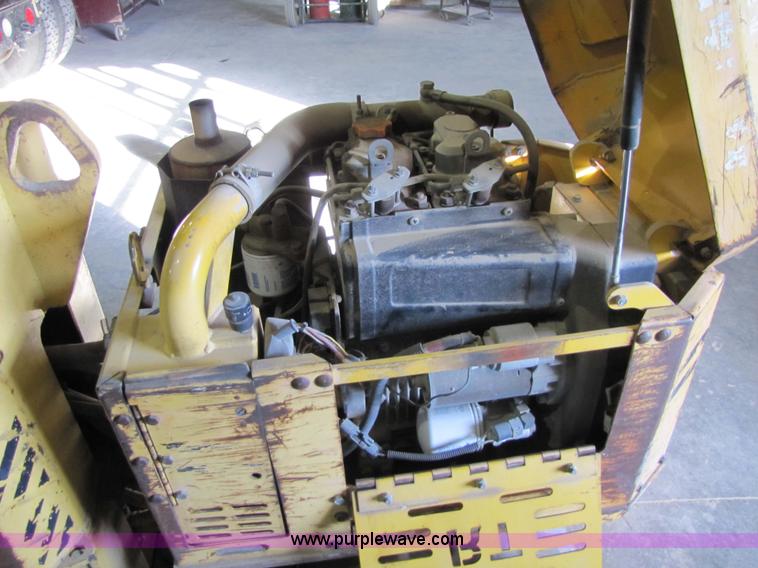 image for item 5301 Wacker RT820 vibratory walk behind packer