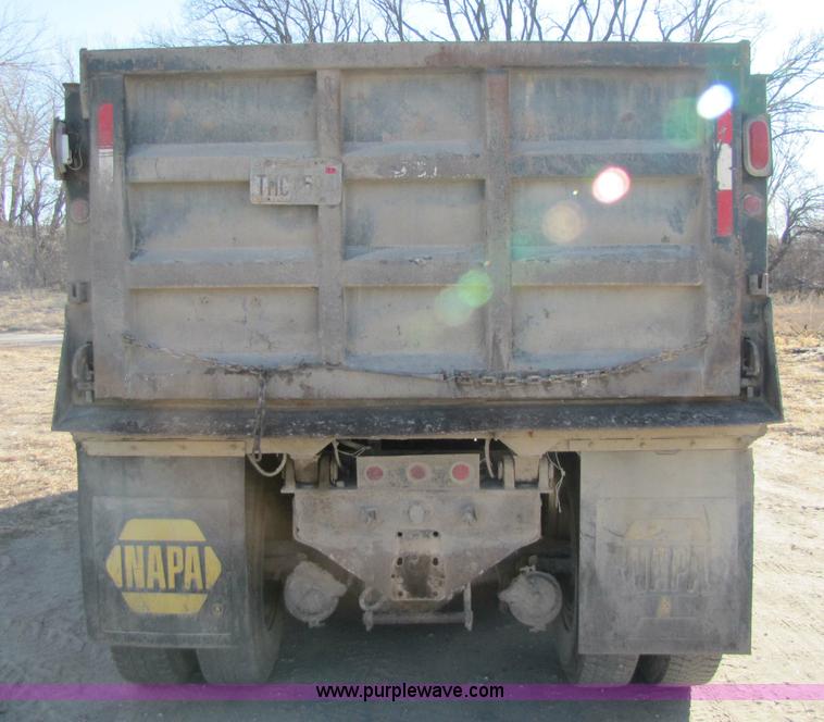 image for item 5344 1988 Ford LNT8000 dump truck