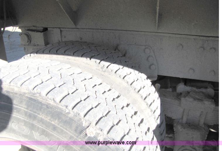 image for item 5344 1988 Ford LNT8000 dump truck