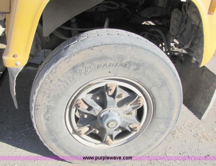 image for item 5344 1988 Ford LNT8000 dump truck