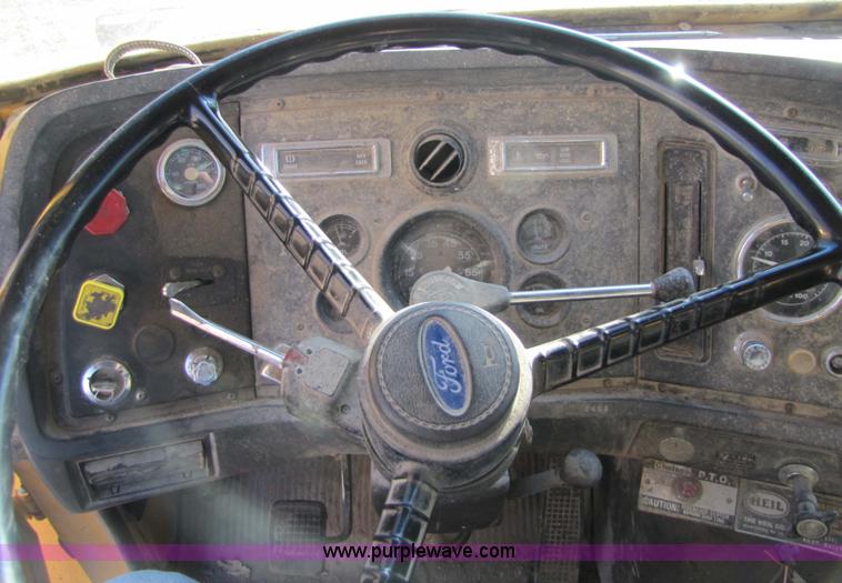 image for item 5344 1988 Ford LNT8000 dump truck