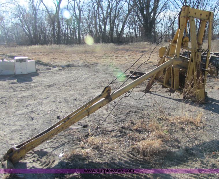 image for item 5345 Boom winch lift