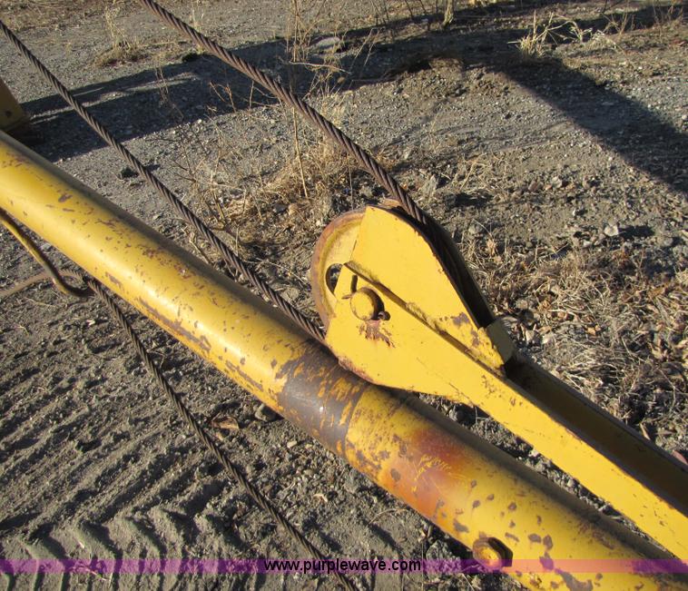 image for item 5345 Boom winch lift