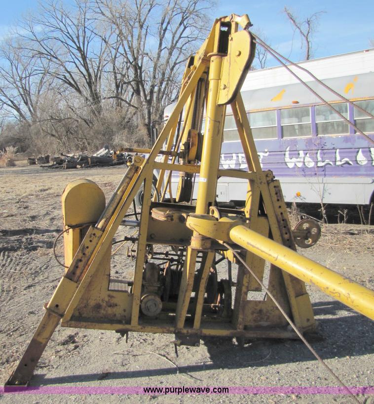 image for item 5345 Boom winch lift