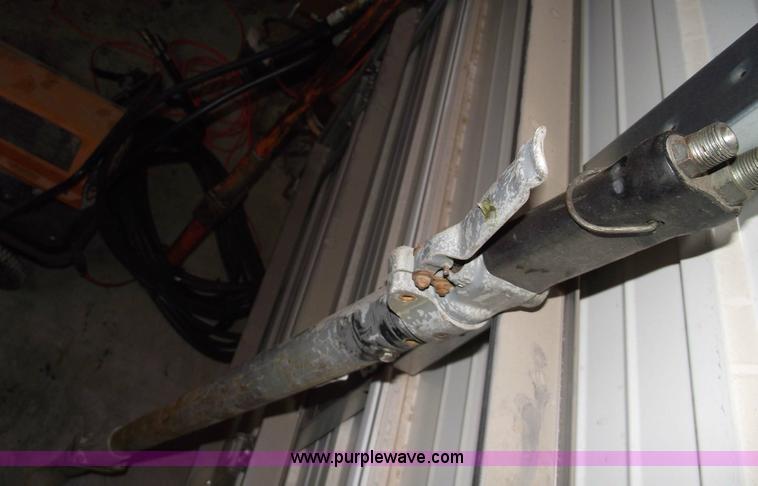 image for item 5449 Fairmont H4802 hydraulic tamper