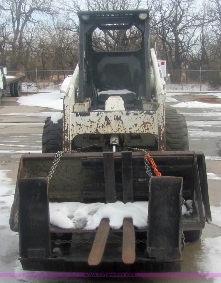 image for item 6214 1984 Bobcat 843 skid steer