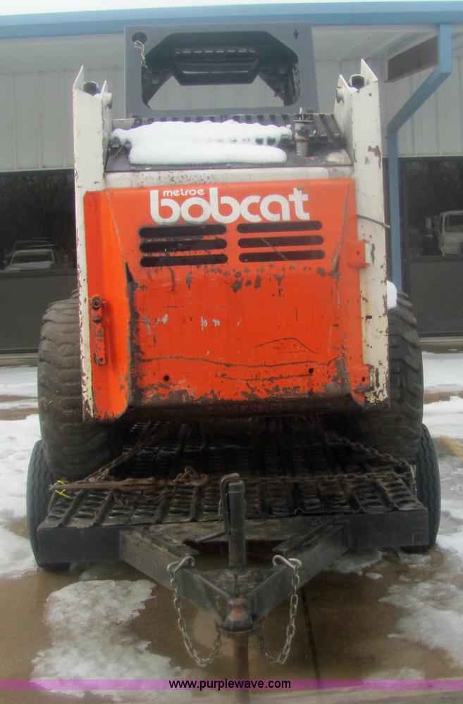image for item 6214 1984 Bobcat 843 skid steer