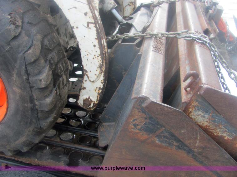 image for item 6214 1984 Bobcat 843 skid steer