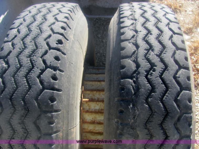 image for item 6816 1962 Hyster 40 ton equipment trailer