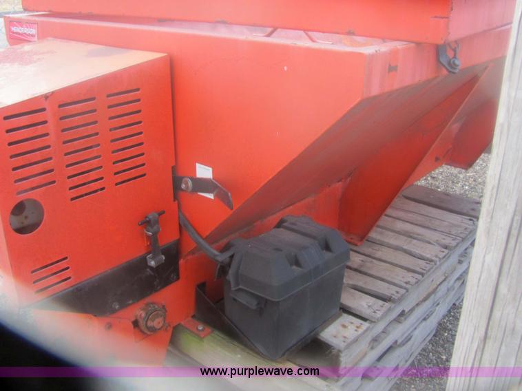 image for item 6818 Henderson sand/salt spreader