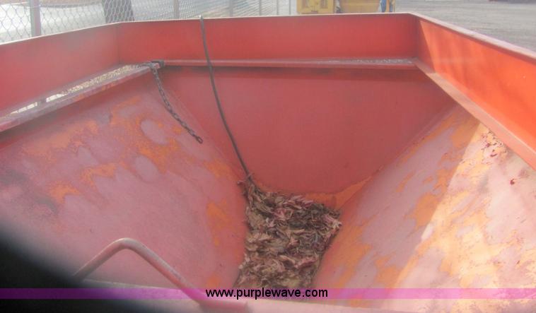 image for item 6818 Henderson sand/salt spreader