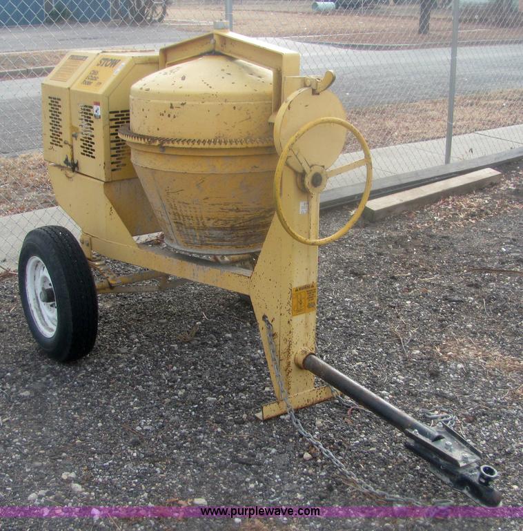 image for item 6820 Stow CM6 six cubic foot mixer