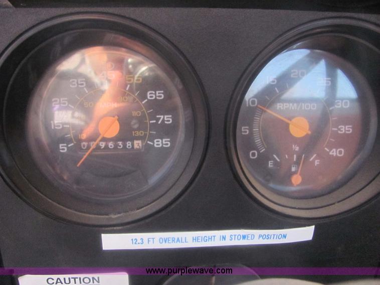 image for item 6823 1988 GMC Sierra C70 boom bucket truck