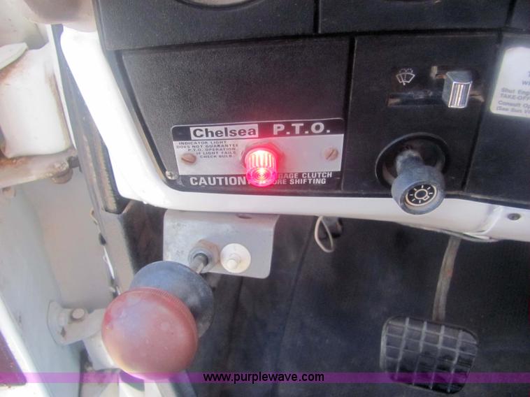 image for item 6823 1988 GMC Sierra C70 boom bucket truck