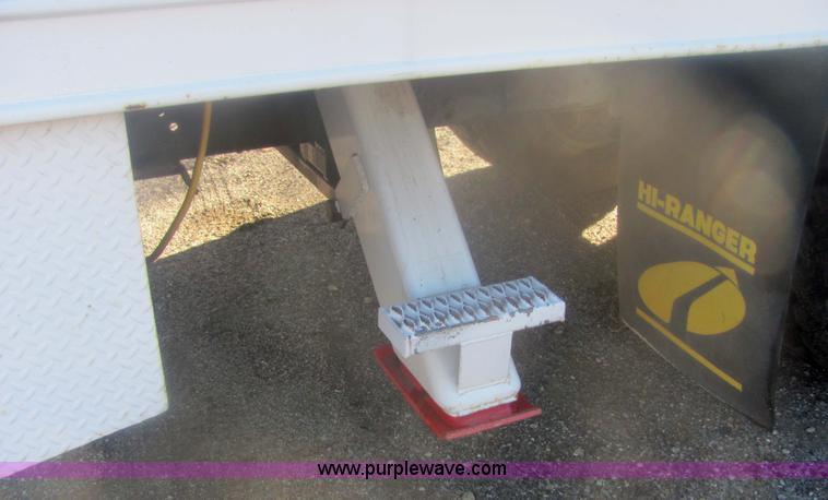 image for item 6823 1988 GMC Sierra C70 boom bucket truck