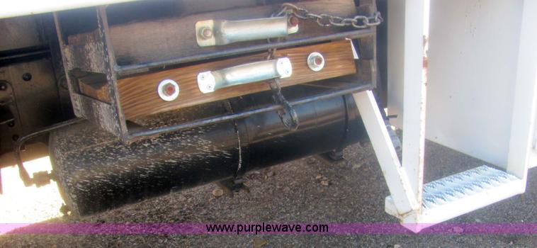 image for item 6823 1988 GMC Sierra C70 boom bucket truck