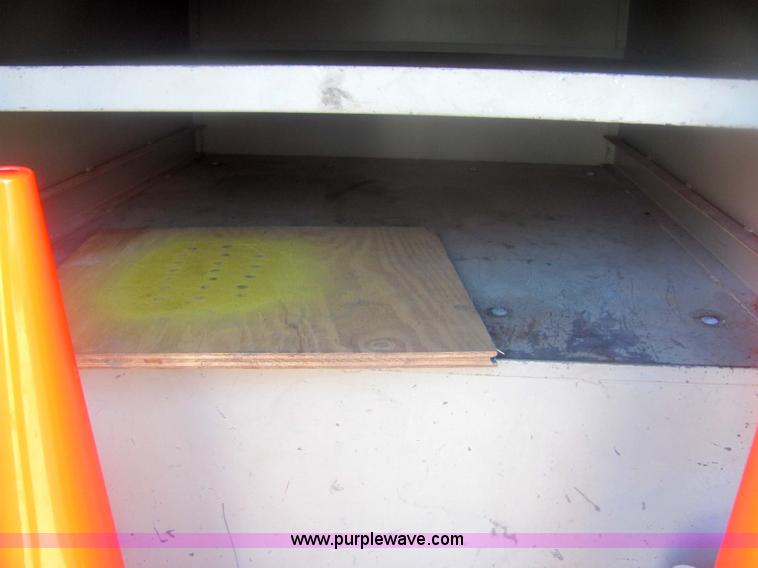 image for item 6823 1988 GMC Sierra C70 boom bucket truck